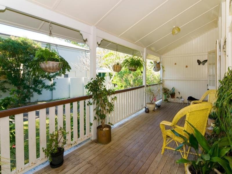 11 Verney Road West, Graceville QLD 4075