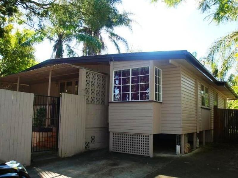 14 Oxley Road, Chelmer QLD 4068