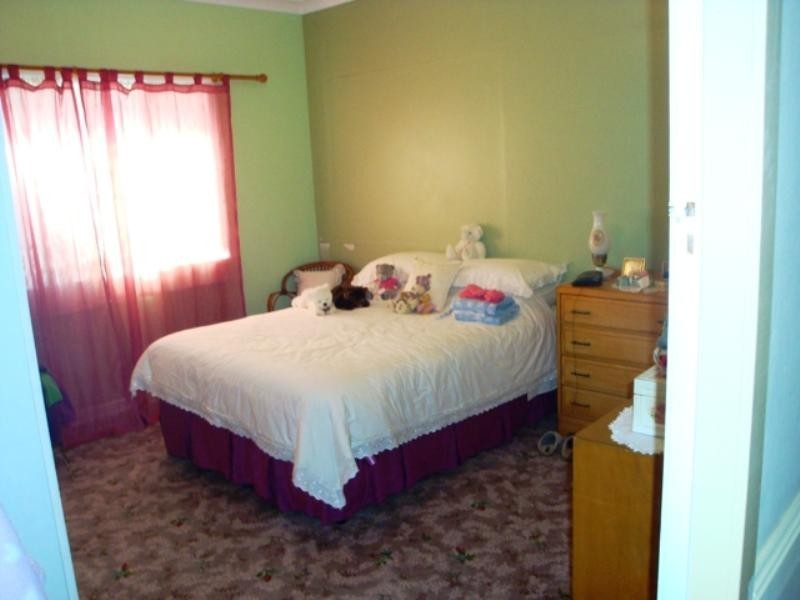 350 Oxley Road, Sherwood QLD 4075