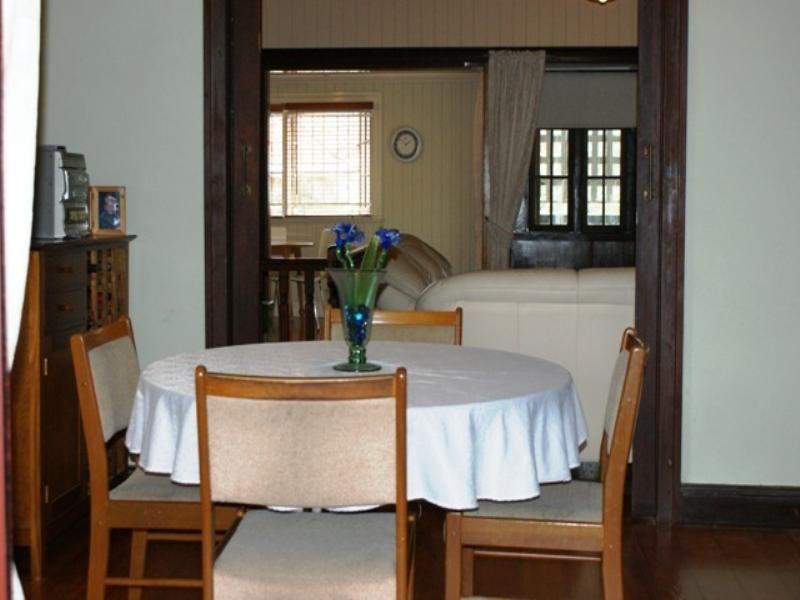 13 Dan Street, Graceville QLD 4075