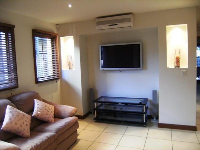 179 Graceville Avenue, Graceville QLD 4075