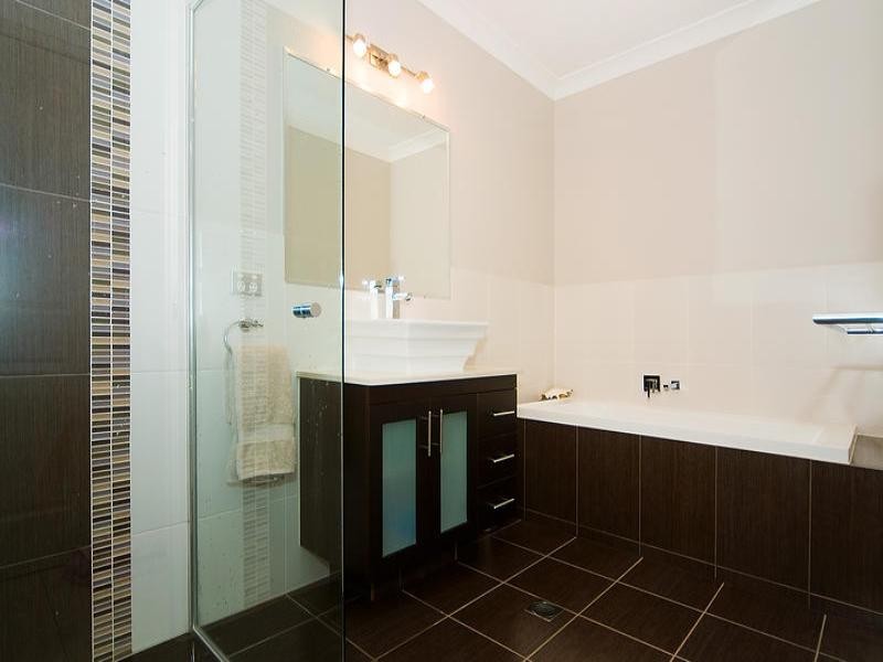 116 Lynne Grove Avenue, Corinda QLD 4075