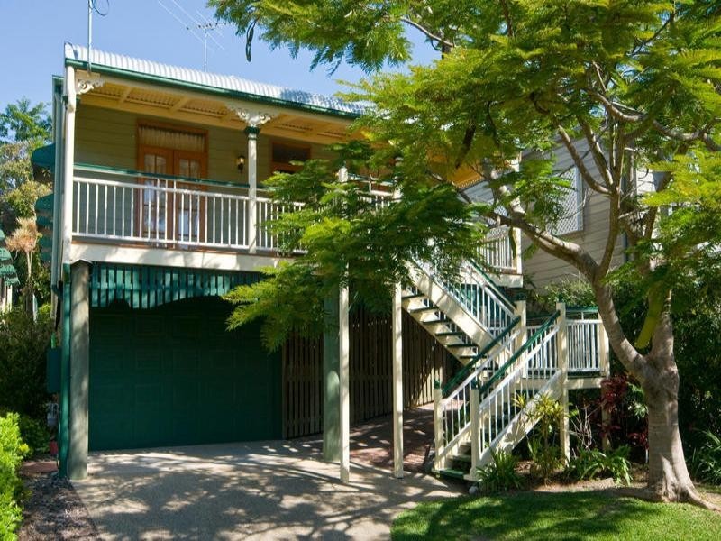 20 Disraeli Street, Indooroopilly QLD 4068