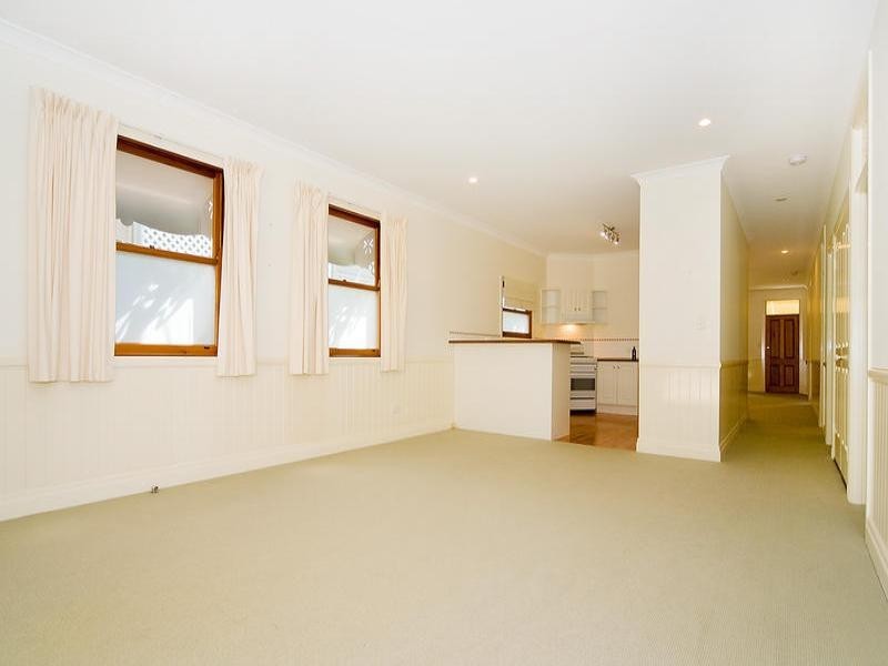 20 Disraeli Street, Indooroopilly QLD 4068