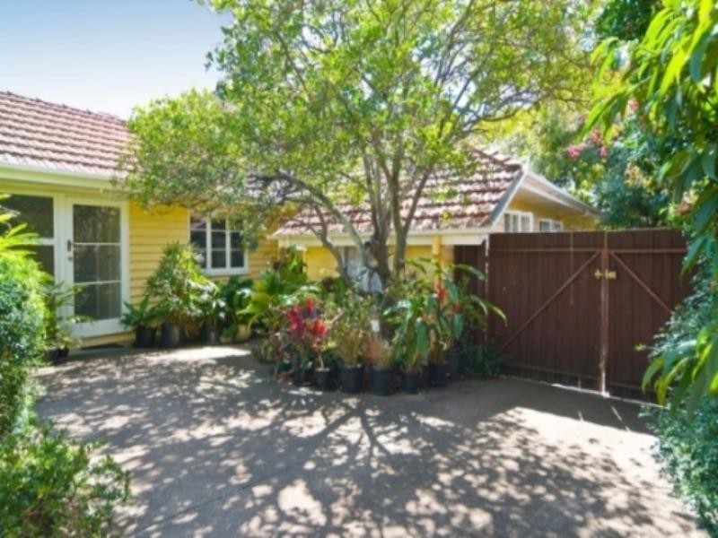 45 Waratah Avenue, Graceville QLD 4075