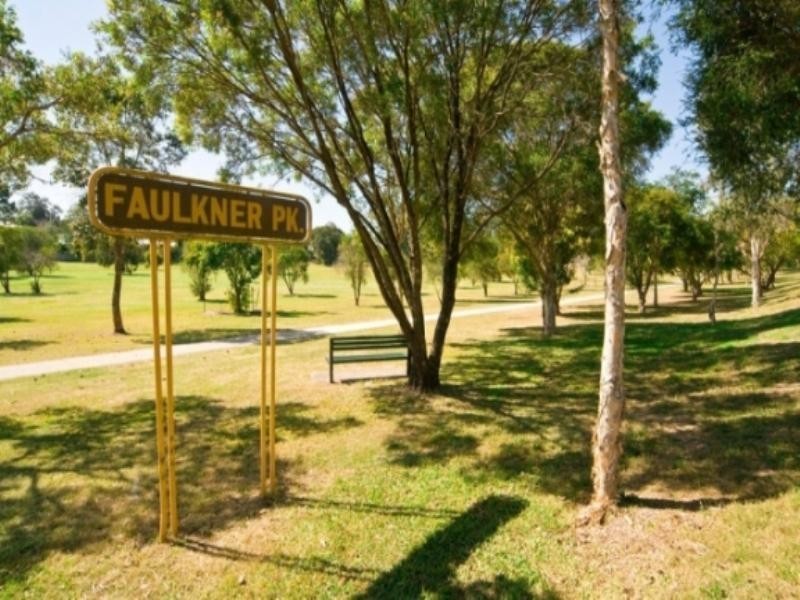 45 Waratah Avenue, Graceville QLD 4075