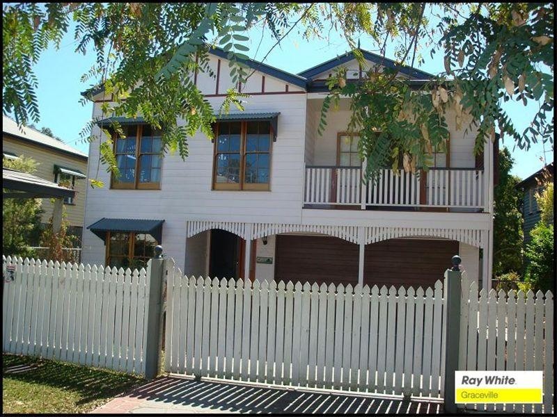 64 Chancellor Street, Sherwood QLD 4075