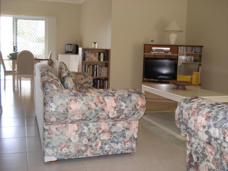 1/550 Sherwood Road, Sherwood QLD 4075