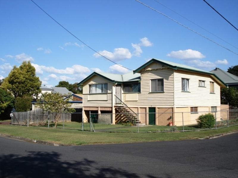 73 Plumer Street, Sherwood QLD 4075