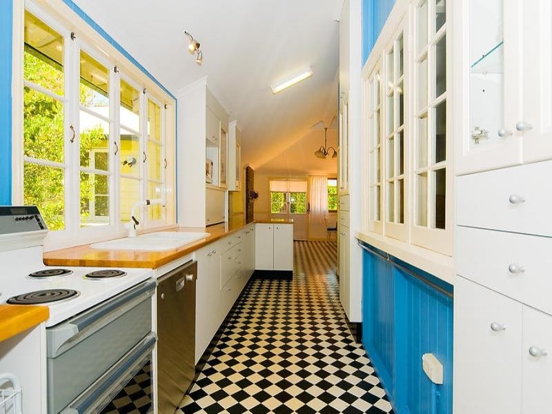 29 Douglas Street, Sherwood QLD 4075