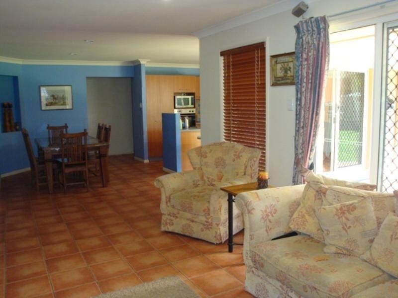 35 Claremont Parade, Forest Lake QLD 4078