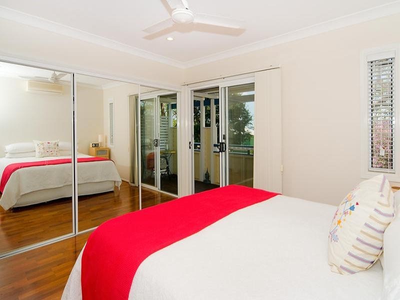 17 Walker Street, Corinda QLD 4075