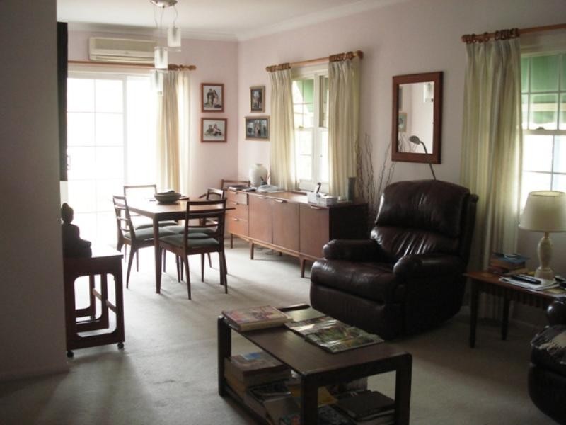 60 Hall Avenue, Corinda QLD 4075