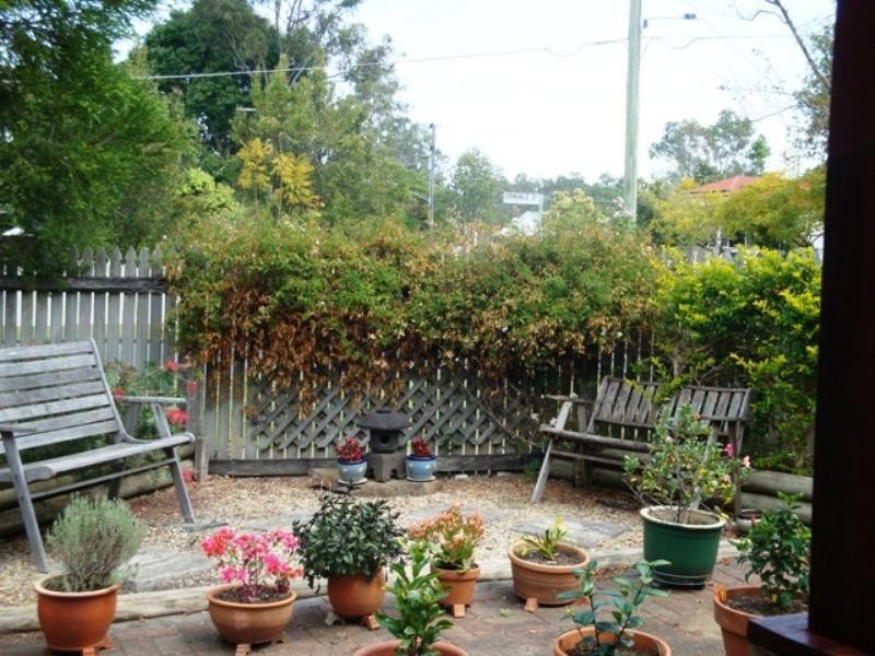 60 Hall Avenue, Corinda QLD 4075