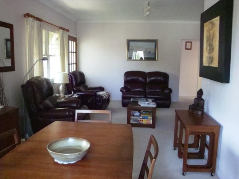 60 Hall Avenue, Corinda QLD 4075