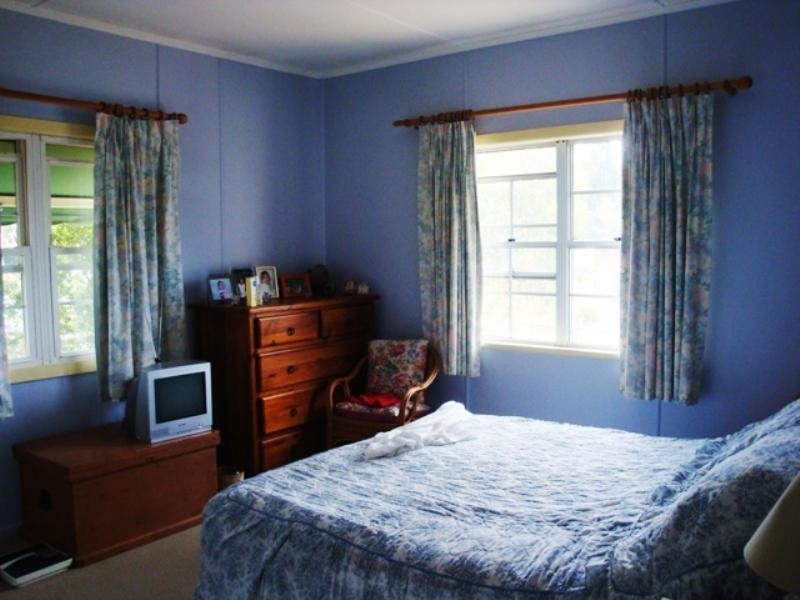 60 Hall Avenue, Corinda QLD 4075