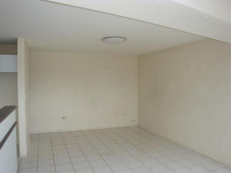 4/515 Coronation Drive, Toowong QLD 4066