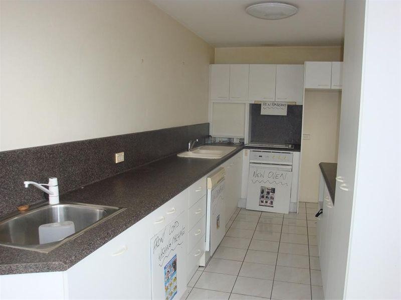 4/515 Coronation Drive, Toowong QLD 4066