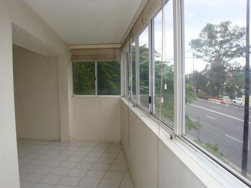 4/515 Coronation Drive, Toowong QLD 4066