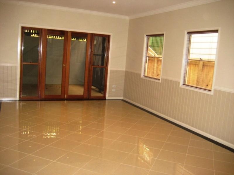 7 Victoria Avenue, Chelmer QLD 4068