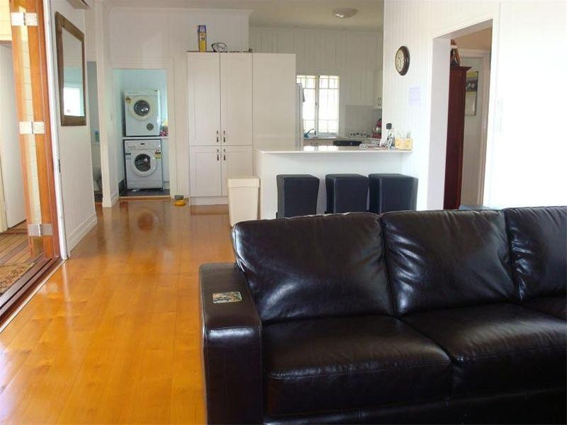 27 Chancellor Street, Sherwood QLD 4075