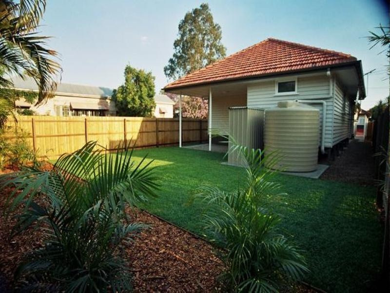 34 Graceville Avenue, Graceville QLD 4075