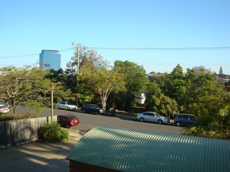 2/7 Ascog Terrace, Toowong QLD 4066