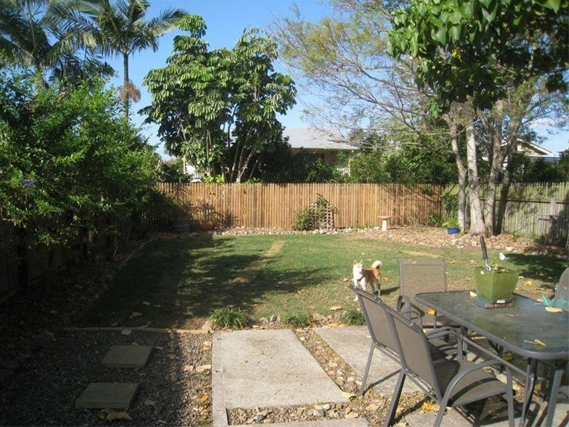 95 Graceville Avenue, Graceville QLD 4075