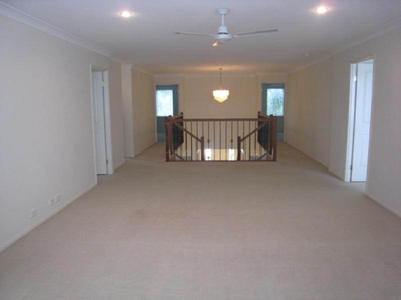 34 Egmont Street, Sherwood QLD 4075