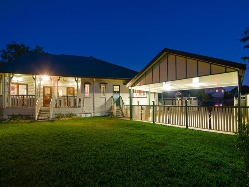 170 Verney Road East, Graceville QLD 4075