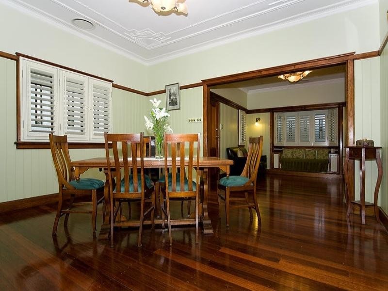 170 Verney Road East, Graceville QLD 4075