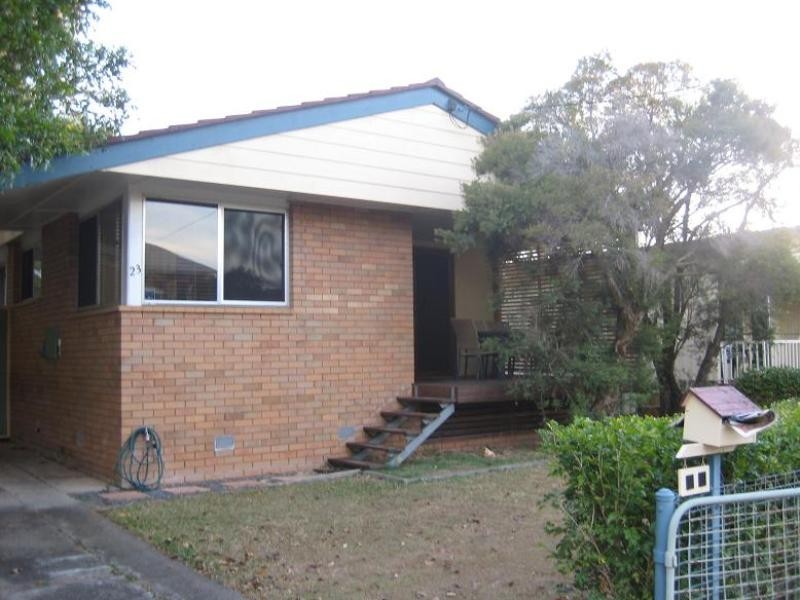 23 White Street, Graceville QLD 4075