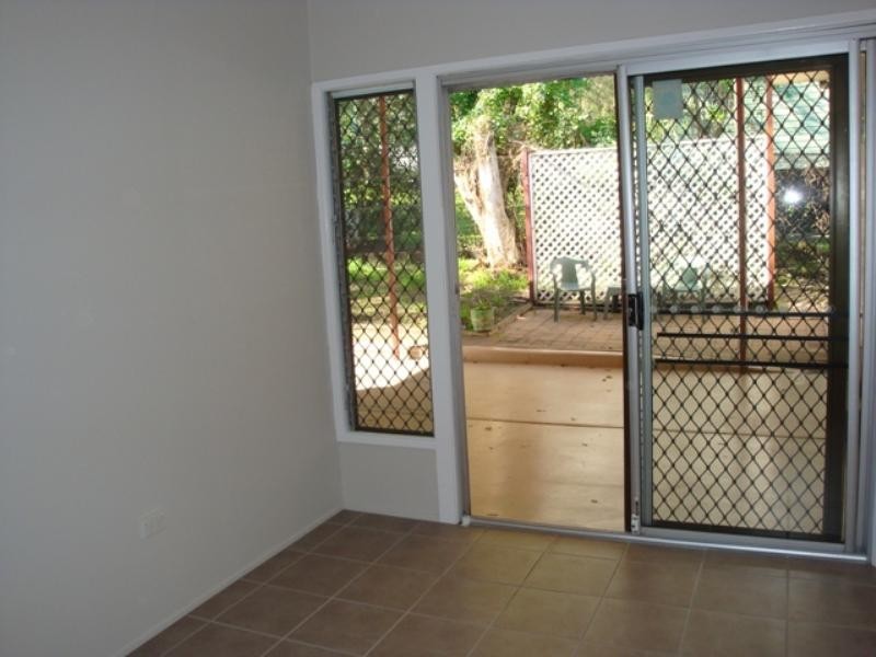 67 Ellen Street, Oxley QLD 4075