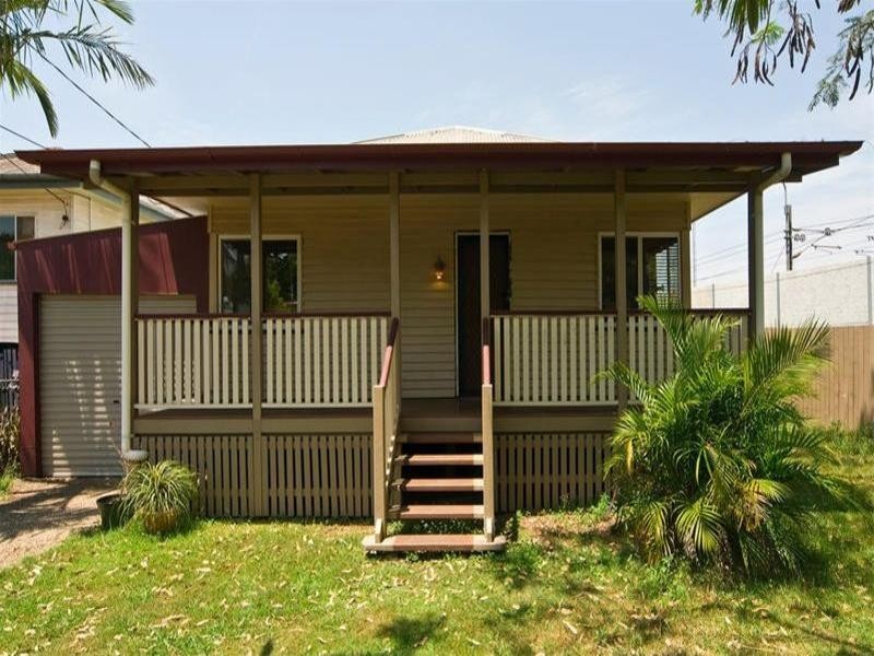 18 Gerlee Street, Tennyson QLD 4105