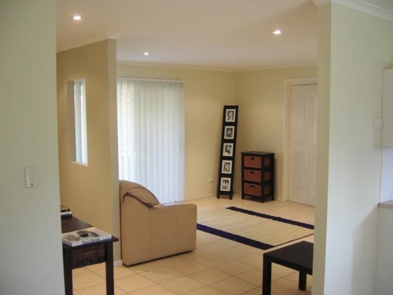 10 MacFarlane Street, Riverhills QLD 4074