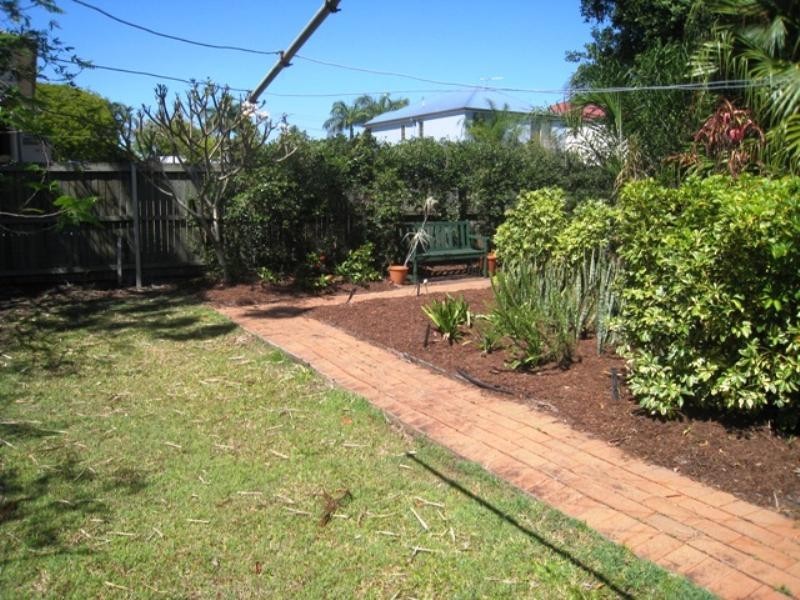 35 Graceville Avenue, Graceville QLD 4075