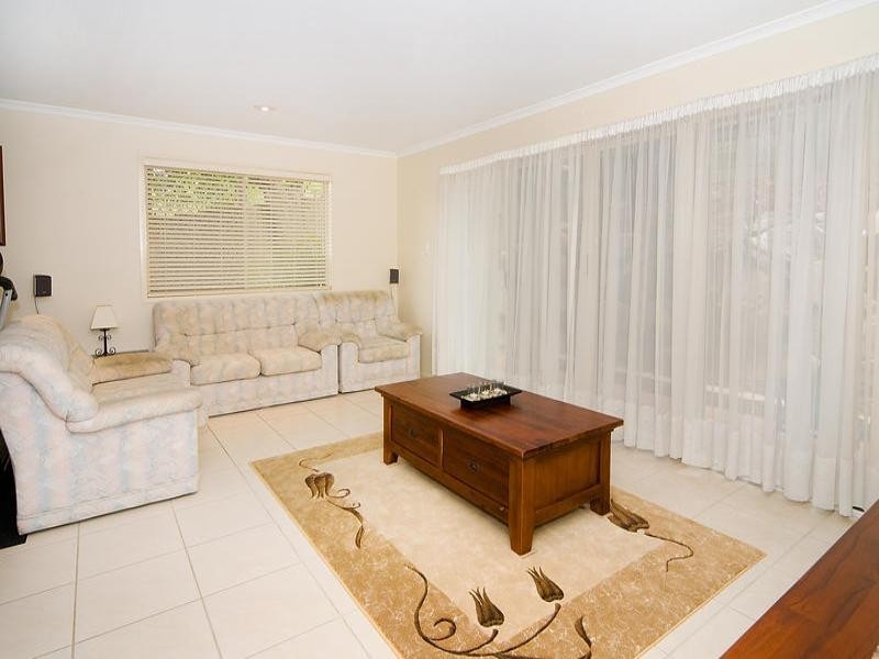 2/295 Moggill Road, Indooroopilly QLD 4068