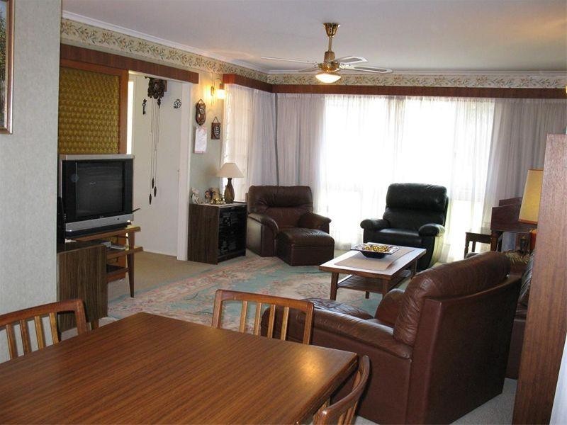 54 Blackheath Road, Oxley QLD 4075