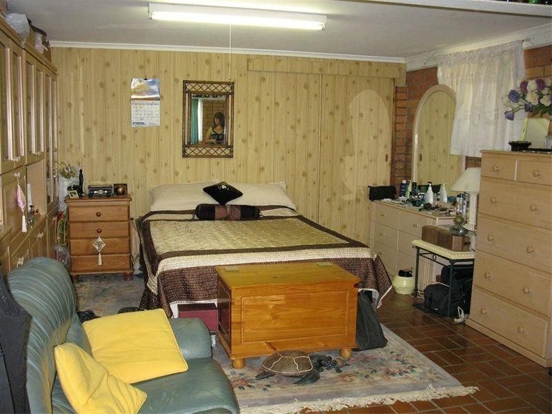 54 Blackheath Road, Oxley QLD 4075