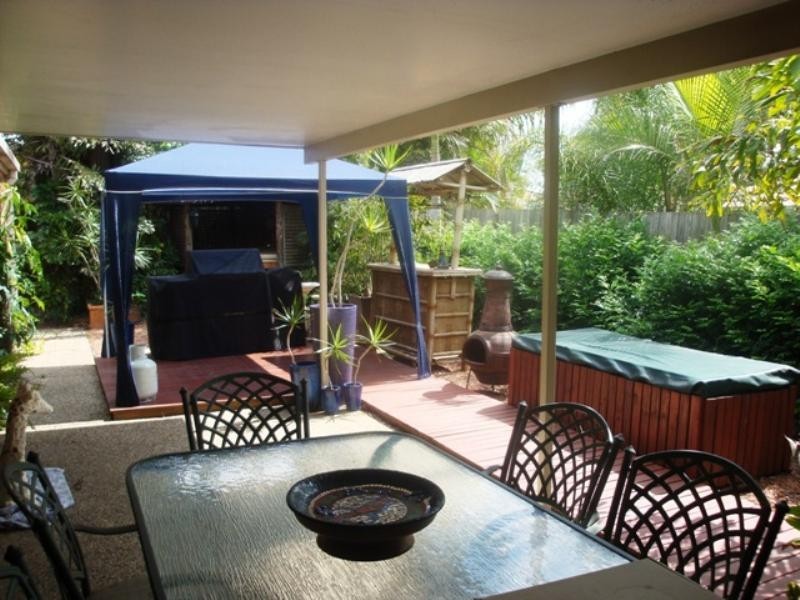 6 Prestwick Street, Oxley QLD 4075