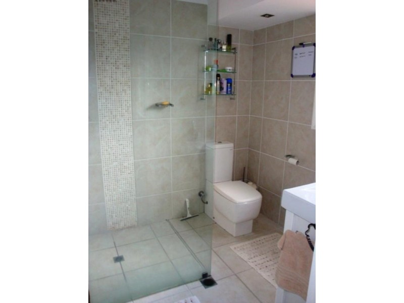 6 Prestwick Street, Oxley QLD 4075