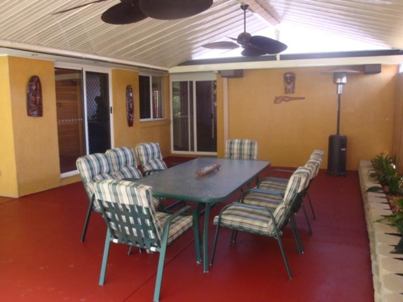 13 Florence Place, Oxley QLD 4075