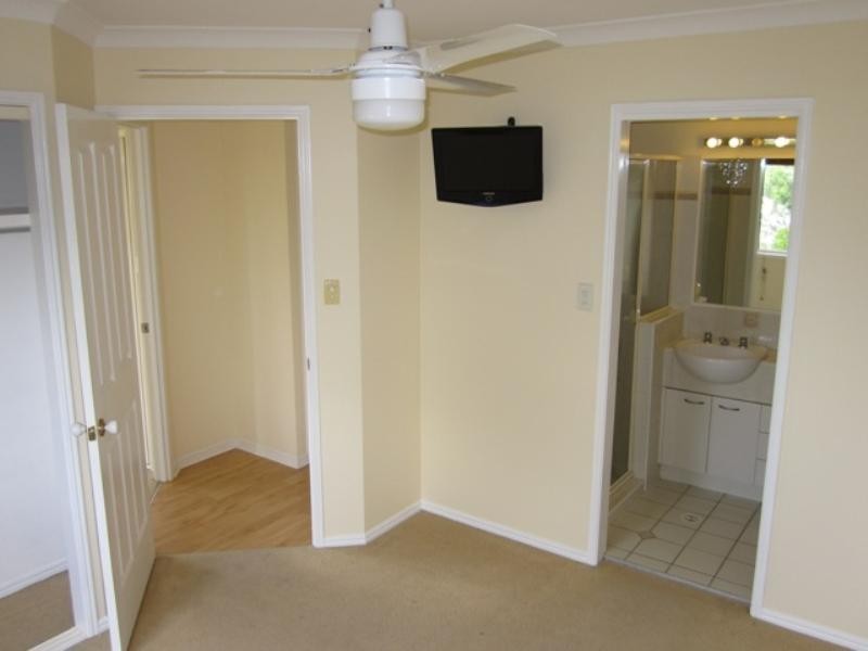 66/316 Long Street East, Graceville QLD 4075