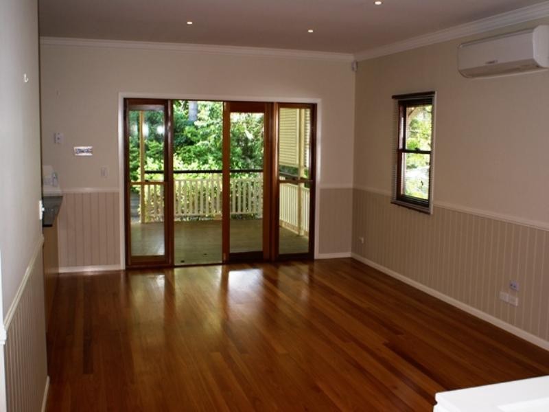 5 Victoria Avenue, Chelmer QLD 4068