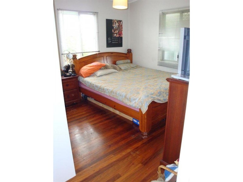 10 Asquith Street, Morningside QLD 4170