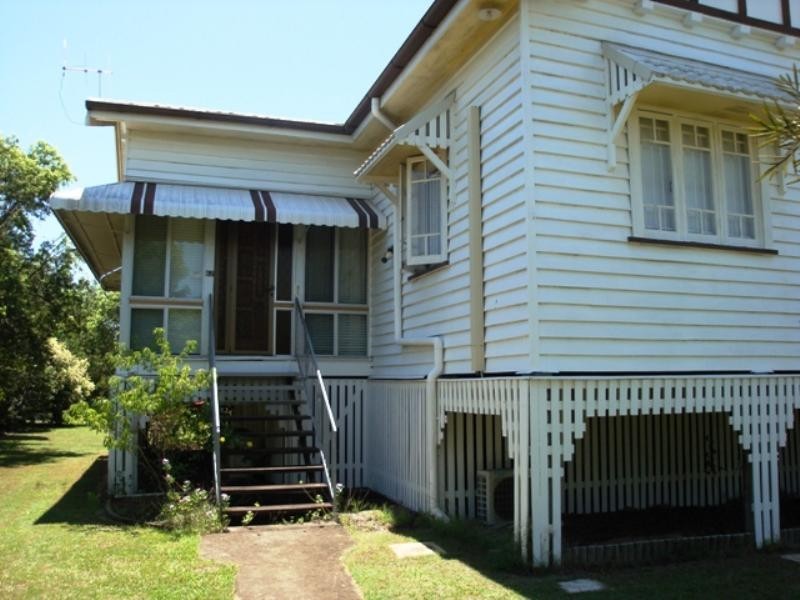 82 Park Terrace, Sherwood QLD 4075