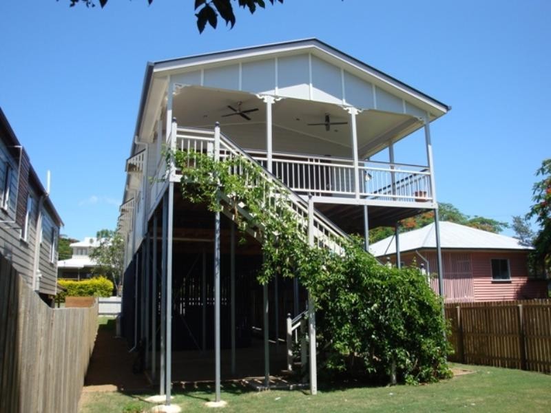 2 Turner Street, Chelmer QLD 4068