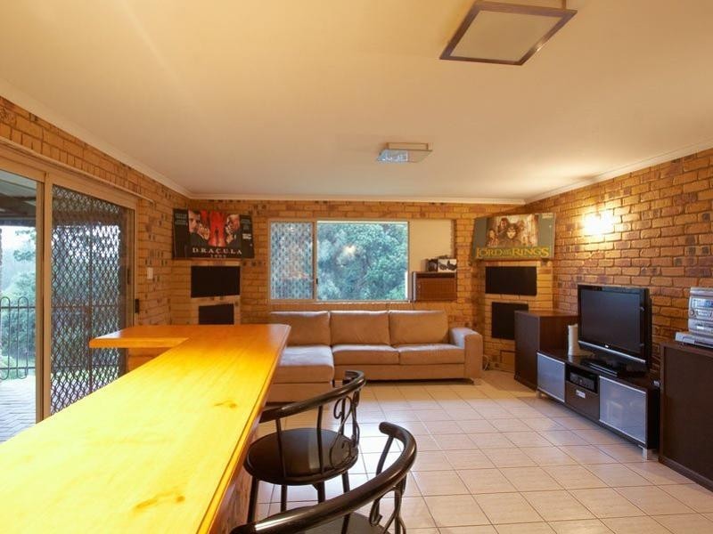 5 Thalia Court, Corinda QLD 4075