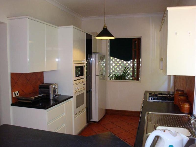 102 Hilda Street, Corinda QLD 4075