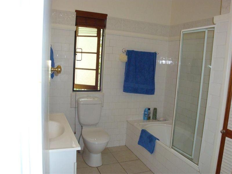 102 Hilda Street, Corinda QLD 4075